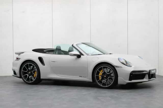 Porsche 911 (2023) thumbnail 39