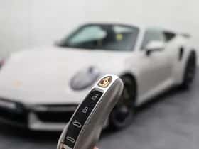 Porsche 911 (2023) thumbnail 40