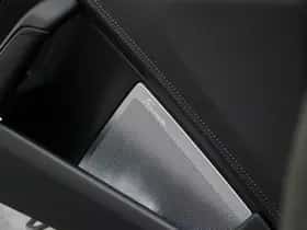 Porsche 911 (2023) thumbnail 10