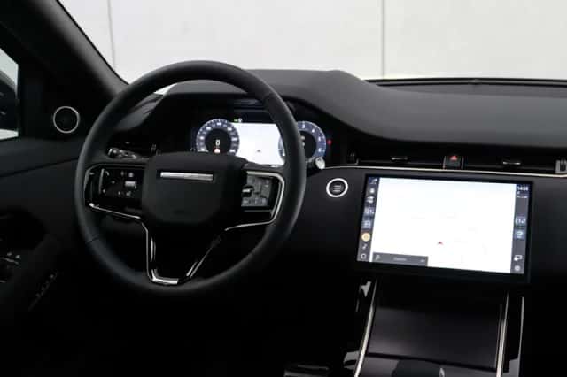 Land Rover Range Rover Evoque (2025) thumbnail 12