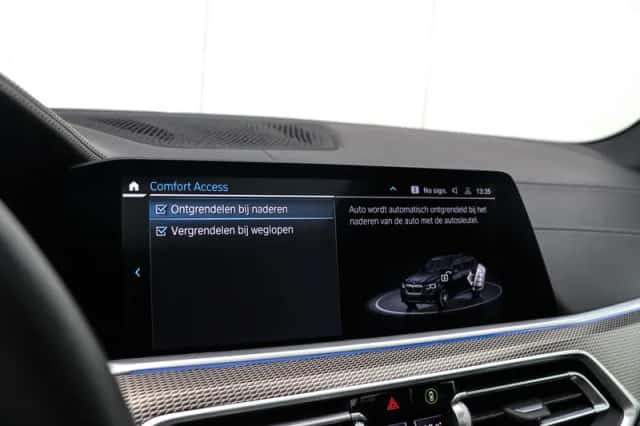 BMW X5 (2021) thumbnail 13