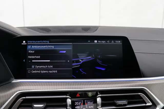 BMW X5 (2021) thumbnail 25