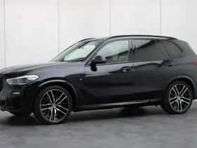 BMW X5 (2021) thumbnail 30