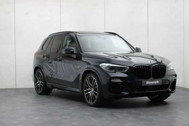 BMW X5 (2021) thumbnail 4