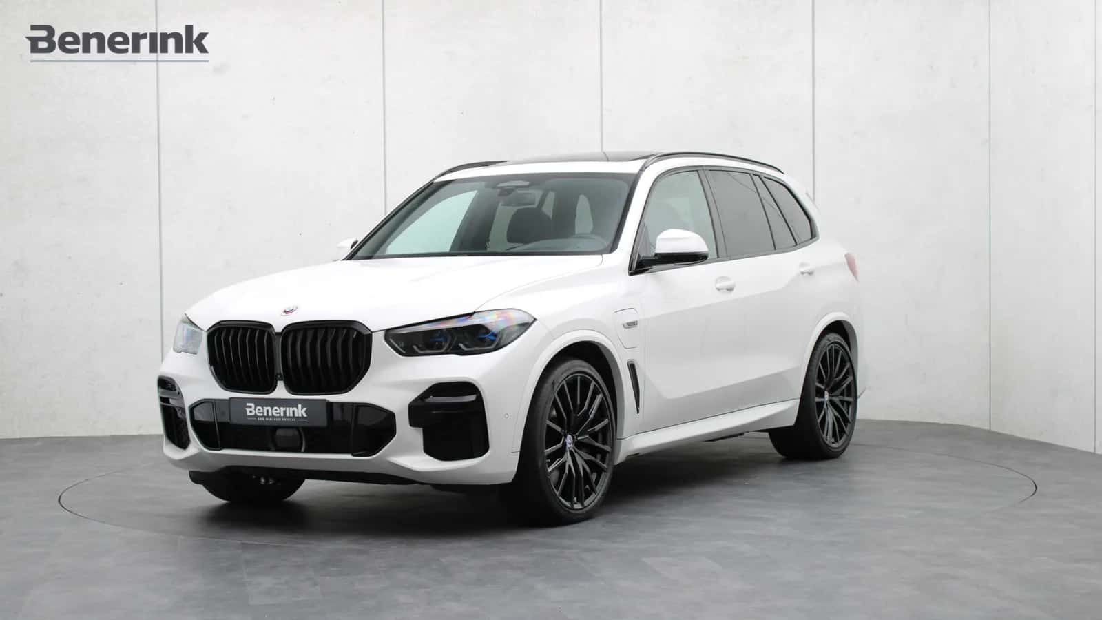 BMW X5 (2023) — foto 1