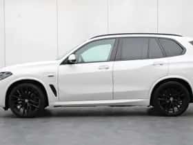 BMW X5 (2023) thumbnail 2