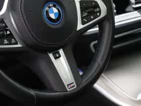 BMW X5 (2023) thumbnail 13