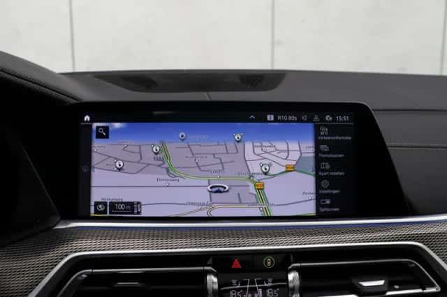 BMW X5 (2023) thumbnail 15
