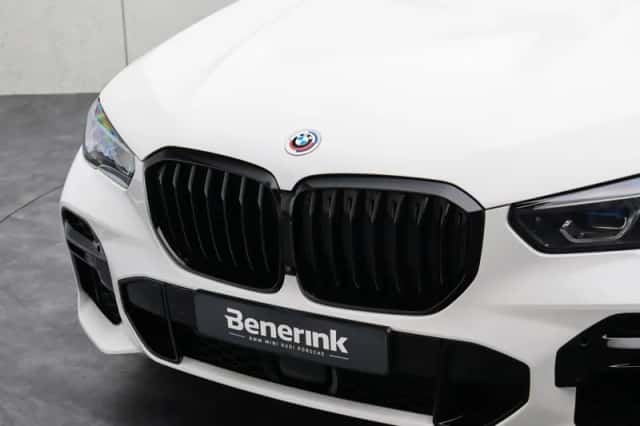 BMW X5 (2023) thumbnail 18