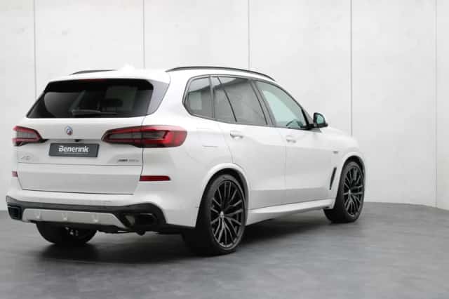 BMW X5 (2023) thumbnail 4