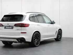 BMW X5 (2023) thumbnail 4