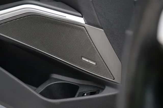 BMW 3-Serie (2023) thumbnail 9