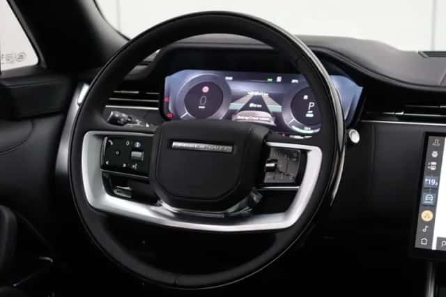 Land Rover Range Rover (2026) thumbnail 32
