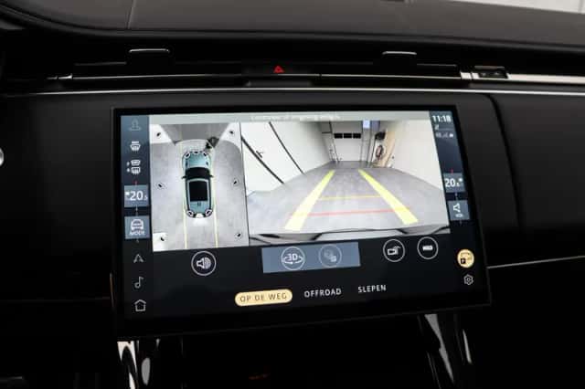 Land Rover Range Rover Sport (2026) thumbnail 16