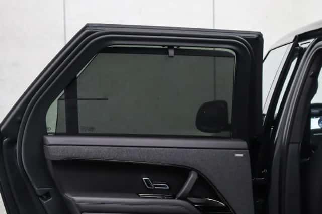 Land Rover Range Rover Sport (2026) thumbnail 39