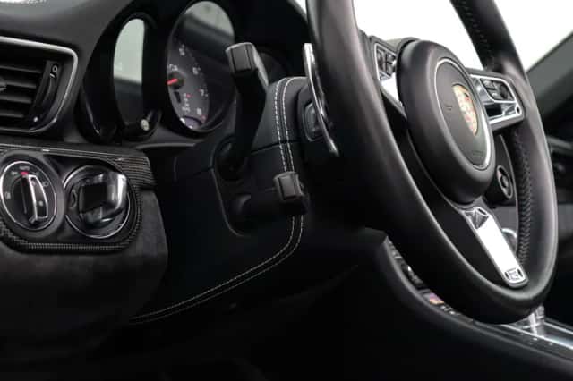 Porsche 911 (2018) thumbnail 14