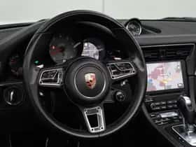 Porsche 911 (2018) thumbnail 23