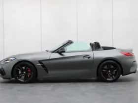 BMW Z4 (2022) thumbnail 2