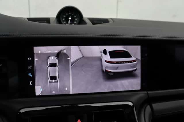 Porsche Panamera (2025) thumbnail 15