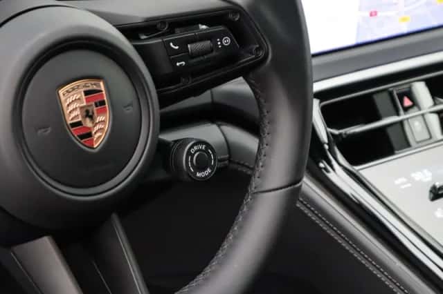 Porsche Panamera (2025) thumbnail 26