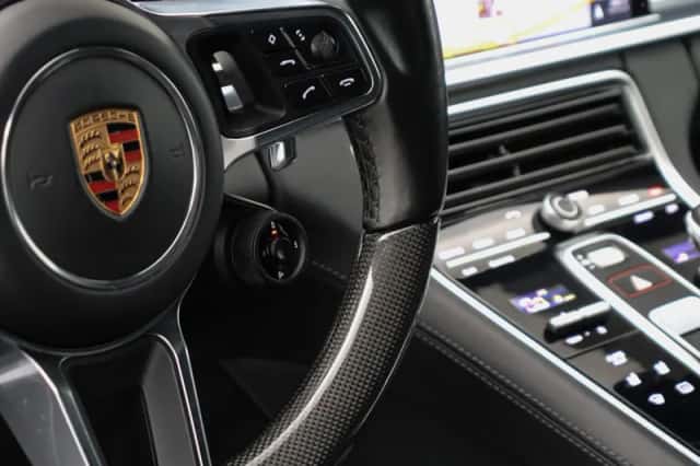 Porsche Panamera (2018) thumbnail 19