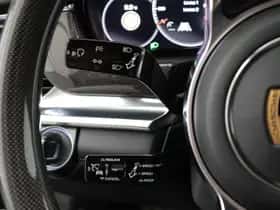 Porsche Panamera (2018) thumbnail 20