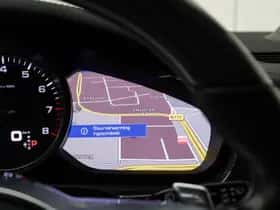 Porsche Panamera (2018) thumbnail 24