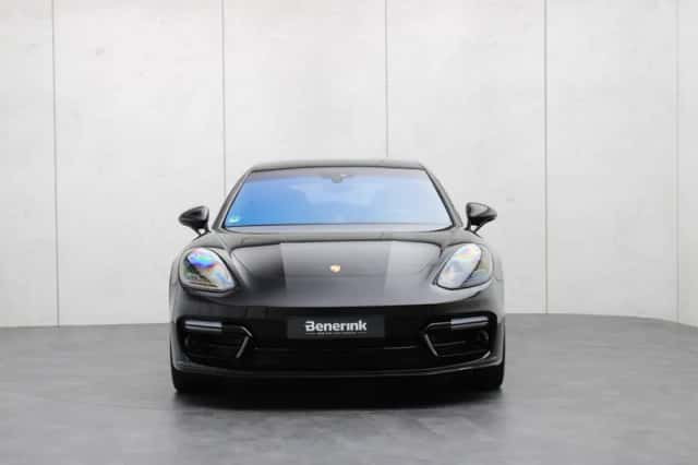 Porsche Panamera (2018) thumbnail 28