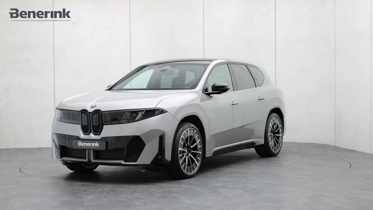BMW iX3 (2026) — foto 1