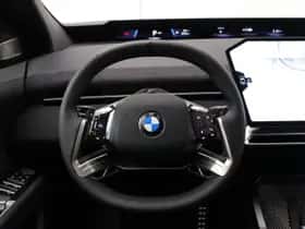 BMW iX3 (2026) thumbnail 7