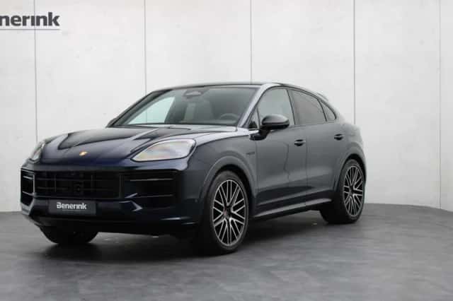 Porsche Cayenne (2026) thumbnail 1