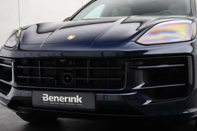 Porsche Cayenne (2026) thumbnail 15