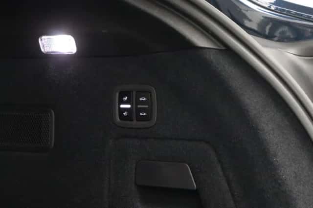 Porsche Cayenne (2026) thumbnail 17