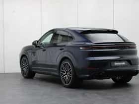 Porsche Cayenne (2026) thumbnail 3