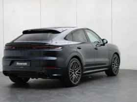 Porsche Cayenne (2026) thumbnail 4