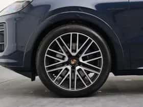Porsche Cayenne (2026) thumbnail 6