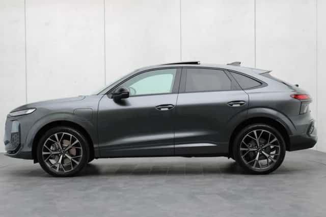 Audi Q3 (2026) thumbnail 2