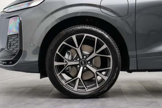 Audi Q3 (2026) thumbnail 6