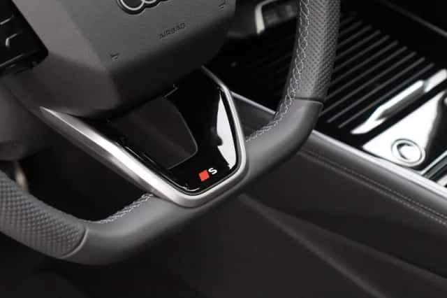 Audi Q3 (2026) thumbnail 10