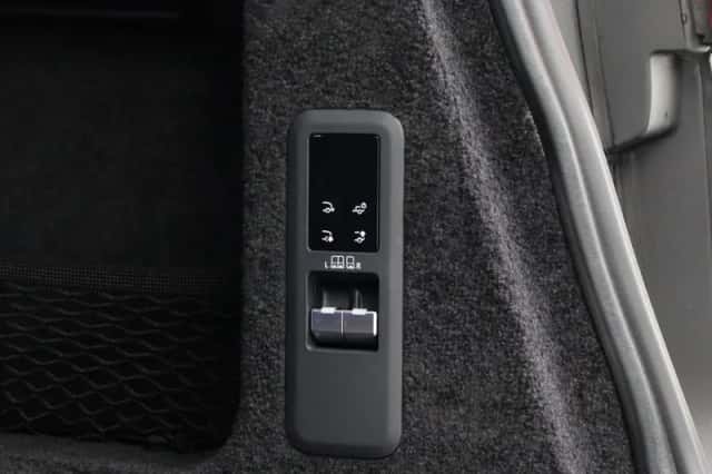 Land Rover Range Rover Sport (2026) thumbnail 19
