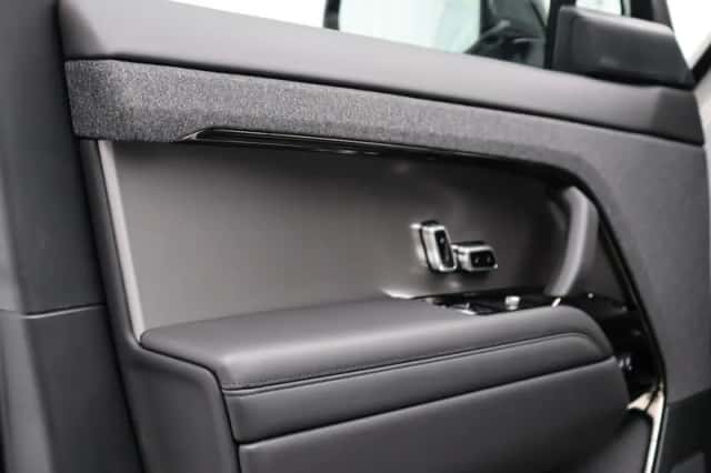 Land Rover Range Rover Sport (2026) thumbnail 20