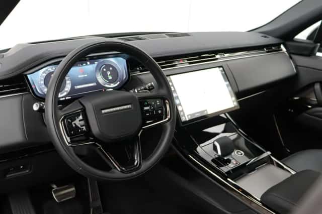 Land Rover Range Rover Sport (2026) thumbnail 8