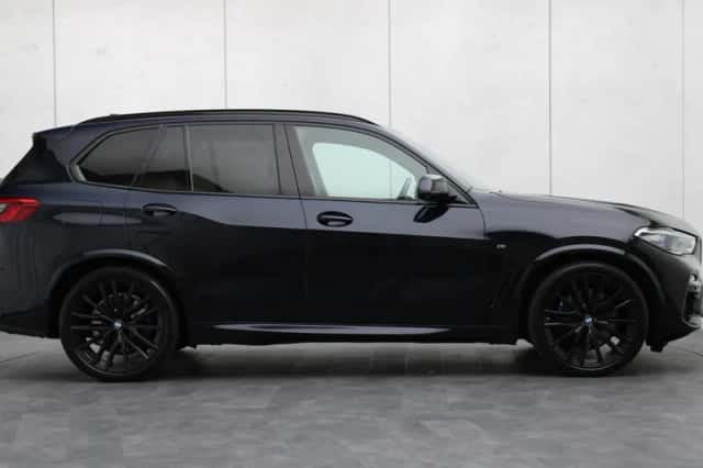 BMW X5 (2019) thumbnail 2