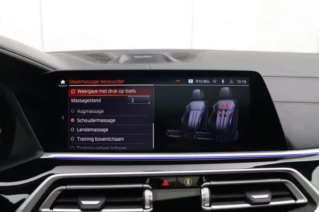 BMW X5 (2019) thumbnail 16