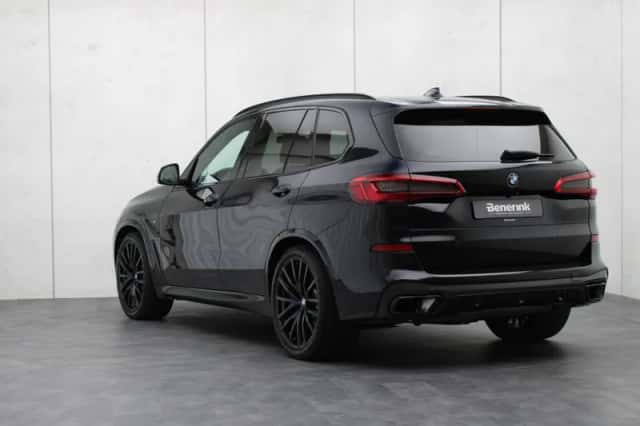 BMW X5 (2019) thumbnail 3