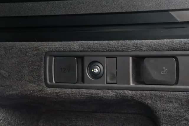 BMW X5 (2019) thumbnail 22