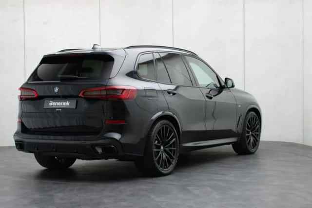 BMW X5 (2019) thumbnail 4