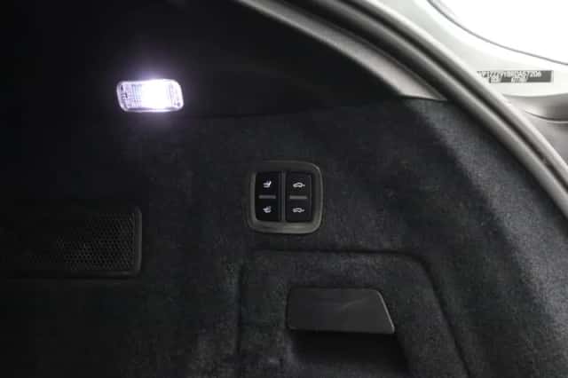 Porsche Cayenne (2024) thumbnail 23
