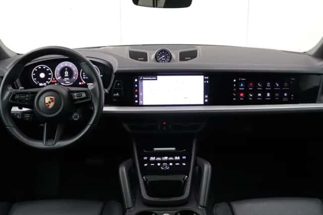 Porsche Cayenne (2024) thumbnail 35