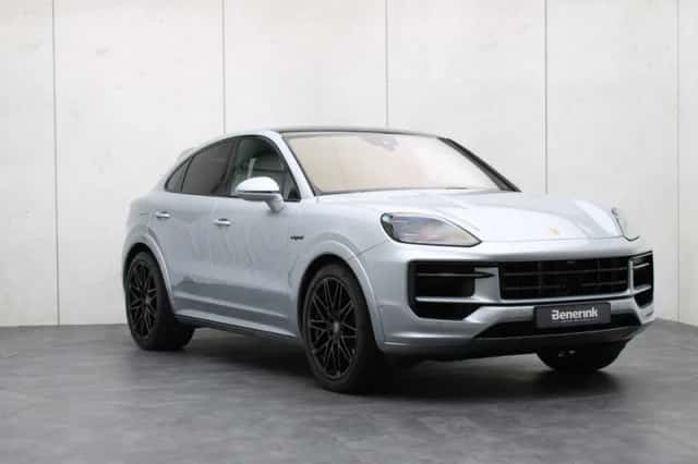 Porsche Cayenne (2024) thumbnail 5